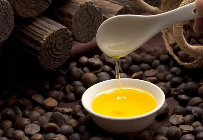 企鵝牌茶籽油雙螺桿榨油機，用心制造獲得客戶認可(圖1)